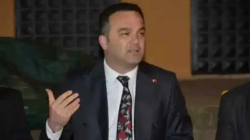 CHP'li Belediye Başkanı Tutuklandı: Çaycının Kızına Cinsel İçerikli Mesaj Skandalı