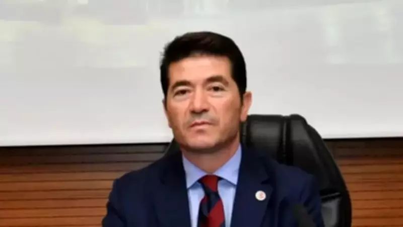 CHP'li Belediyeden Sokak Hayvanı Krizi: Öğrenci Yaralandı, Sorumluluk Reddedildi