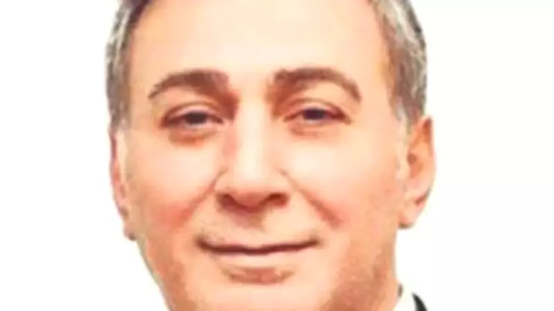 CHP'li Meclis Üyesi Şaibeli Kongre Sanığı, Belediye Müdürünü Yumrukladı