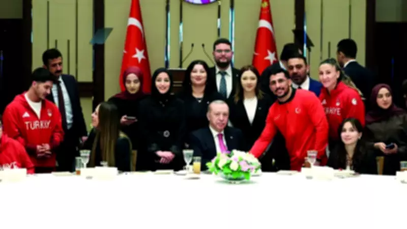 Cumhurbaşkanı Erdoğan: Gençlere Üvey Evlat Muamelesi Yapılamaz