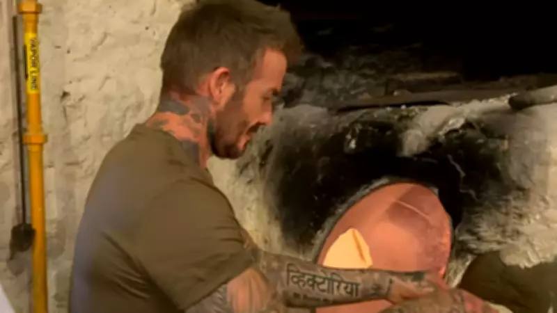 David Beckham Katar'da Tandır Ekmeği Pişirerek Sosyal Medyayı Salladı