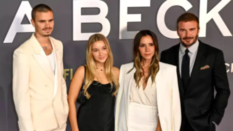 David Beckham ve Kızı Harper'dan Huzur Dolu Tatil Pozları