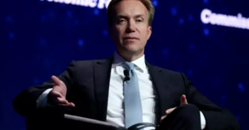 Davos'ta Epstein Skandalı Patladı: Brende İstifa Etti, Pedofili Şüphelisiyle Yemek İddiası