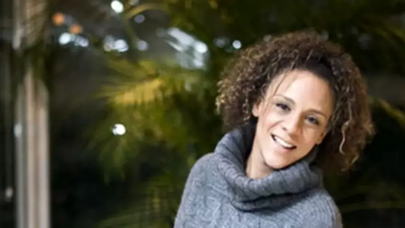 Defne Joy Foster'ın Annesinden Şok İddia: 'Kızımın Ölüm Dosyasını FETÖ Kapattı'