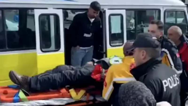 Develi'de Minibüsten Düşen 71 Yaşındaki Sebahattin Sungur Hayatını Kaybetti