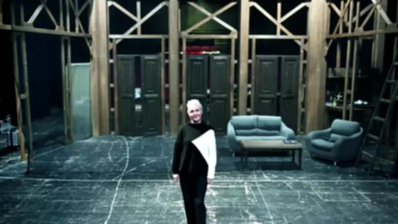 Devlet Tiyatroları'nda İlk: Alzheimer'ı Konu Alan 'Dosya: Kelebek' Sahneleniyor