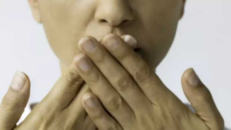 Diş Eti Hastalıkları Kalp Sağlığını Tehdit Ediyor: Uzmanlar Uyarıyor