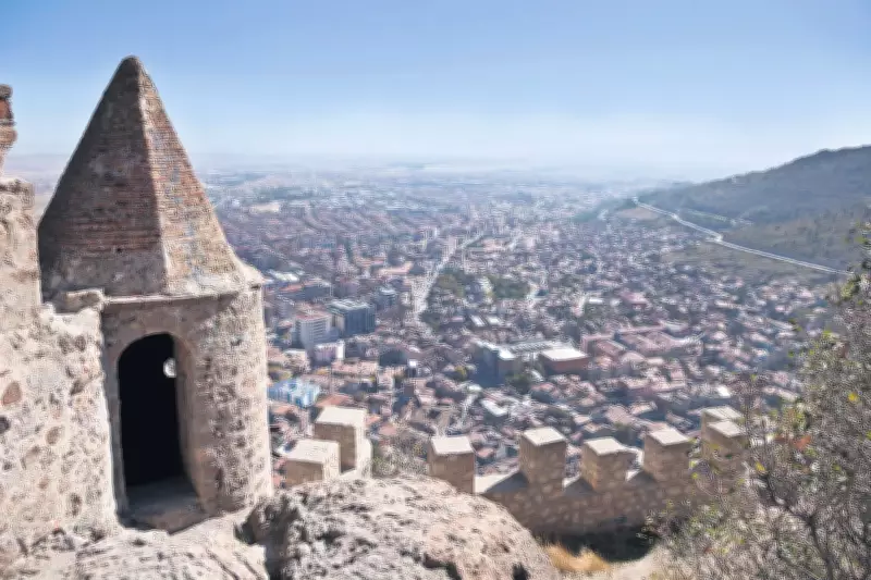 İdil Açıkalın'ın Mutfağı'nda Manisa'nın İftar Lezzetleri Sofrada