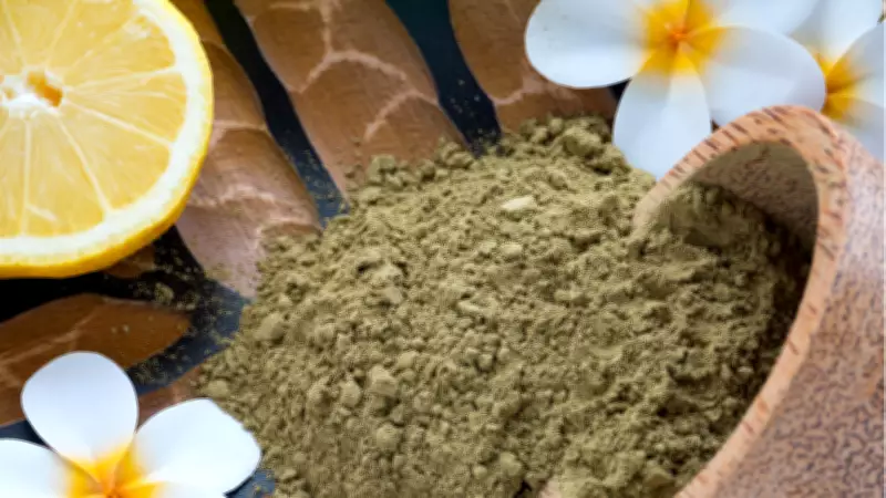 Diyanet Açıkladı: Oruçluyken Saça Kına Sürmek Orucu Bozar mı?