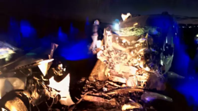 Diyarbakır'da Feci Trafik Kazası: 3 Kişi Hayatını Kaybetti, 3 Kişi Yaralandı