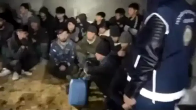 Diyarbakır'da Göçmen Kaçakçılığı Operasyonu: 115 Göçmen Yakalandı, 22 Kişi Tutuklandı