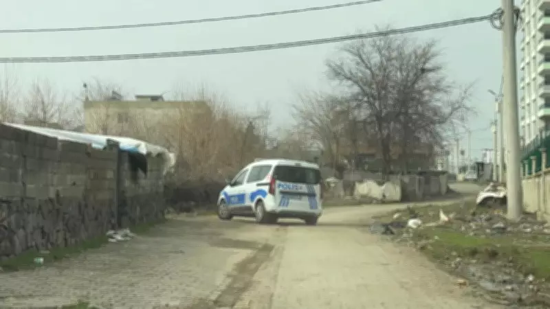 Diyarbakır'da Nişanlı Genç Kız Evinde Tabancayla Vurularak Ölü Bulundu