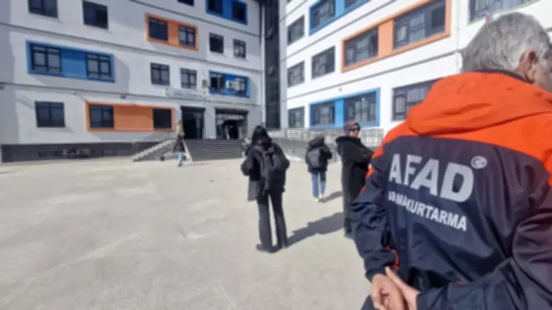 Diyarbakır'da Ortaokulda Cıva Alarmı: 17 Öğrenci Hastanelik Oldu