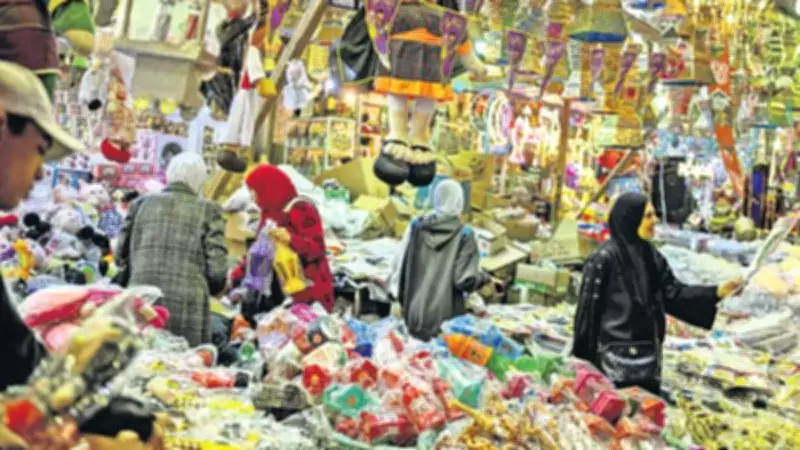 Dünya Ramazan'a Hazırlanıyor: Londra'dan Gazze'ye Işıklar ve Hazırlıklar