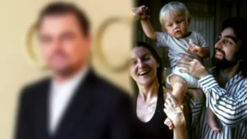 Dünyaca Ünlü Oyuncunun 1976 Yılındaki Çocukluk Fotoğrafı Sosyal Medyayı Salladı!