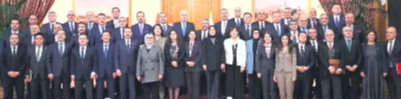 Donat'tan Yeni Köşe Yazısı: 'Hayırlı Olsun' Başlığıyla Okuyucularla Buluştu