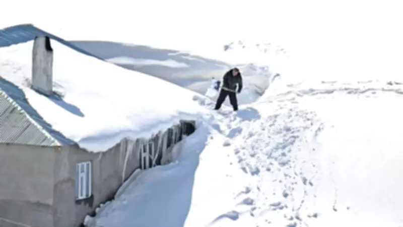 Doğu'da Kar ve Don, Karadeniz'de Fırtına: Meteoroloji Uyarıları ve Erzurum'da Yaşam Zorlaştı