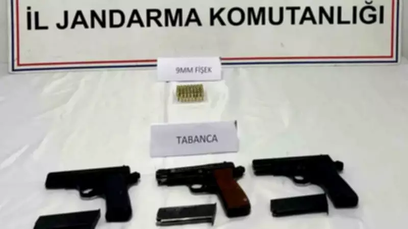 Düzce'de Rize'den Getirilen Ruhsatsız Silahlara El Konuldu