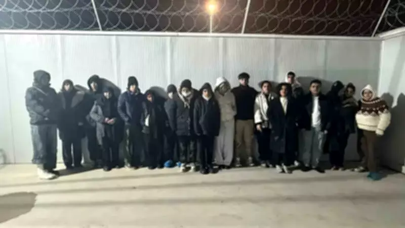 Edirne'de 18 Afgan Kaçak Göçmen Yakalandı