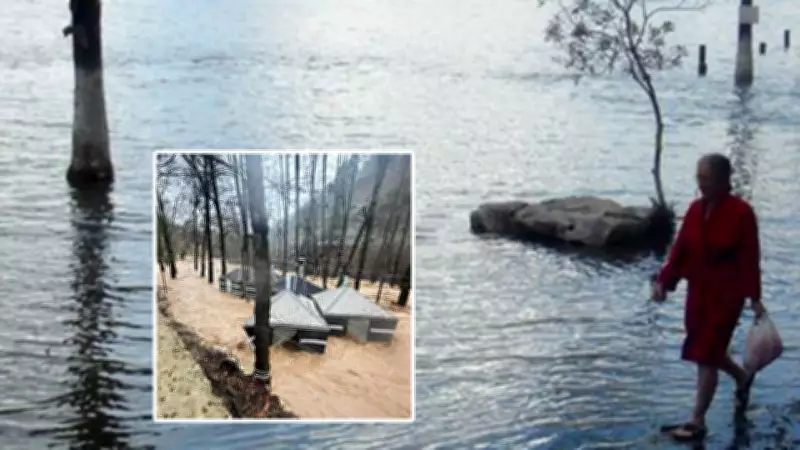 Ege ve Akdeniz'de Sel Felaketi: 4 Kent Sular Altında Kaldı