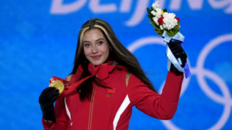 Eileen Gu: ABD'de Doğup Çin İçin Yarışan Olimpiyat Yıldızının Tartışmalı Hikayesi
