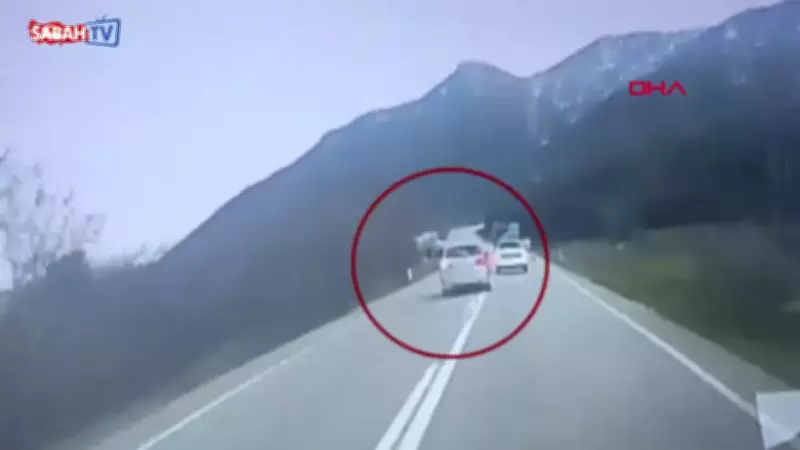 Eğirdir'de Hatalı Sollama Faciaya Yol Açtı: 5 Yaralı