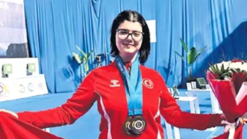 Elif Berfin Altun, Havalı Tüfekte Avrupa Şampiyonu Oldu
