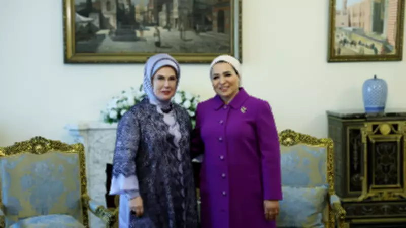 Emine Erdoğan, Mısır'da Sisi'nin Eşi Entissar Amer ile Görüştü ve Tarihi Mekanları Ziyaret Etti