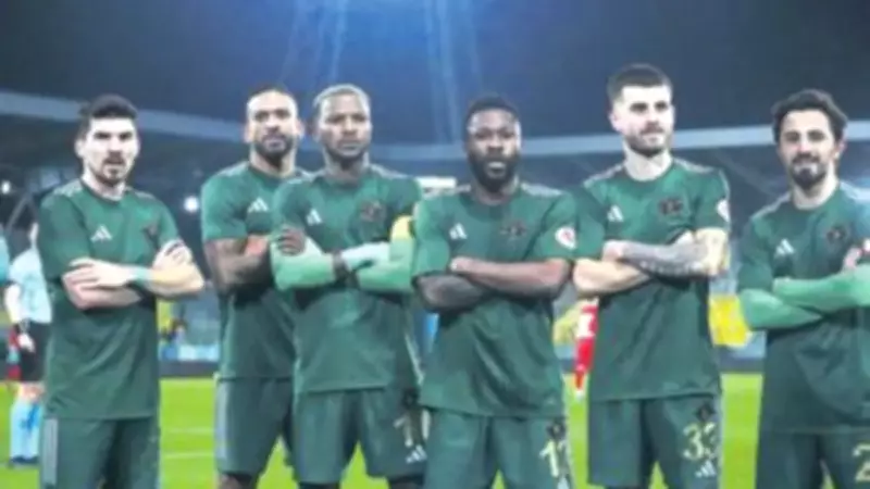 Erokspor Maç Fazlasıyla Liderliğe Yükseldi: Manisa FK'yı 3-1 Devirdi