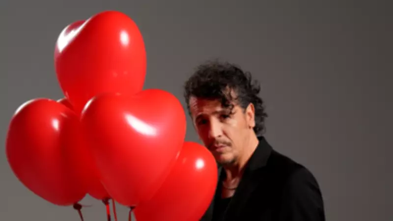 Ersay Üner: 'Aşk Var Ama Yok' Diyerek 14 Şubat Konserine Hazırlanıyor