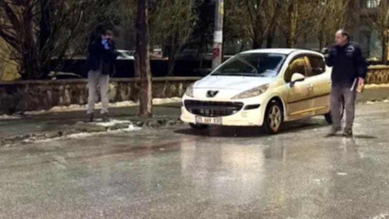 Erzurum Palandöken'de Taksinin Çarptığı Yaya Ağır Yaralandı