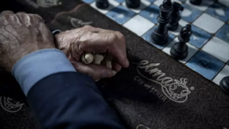 Erzurum'da Satrançlı Kahvehane Geleneği Yaşatılıyor