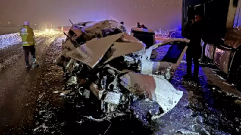 Erzurum'da Tır ile Çarpışan SUV'de 4 Kişi Hayatını Kaybetti