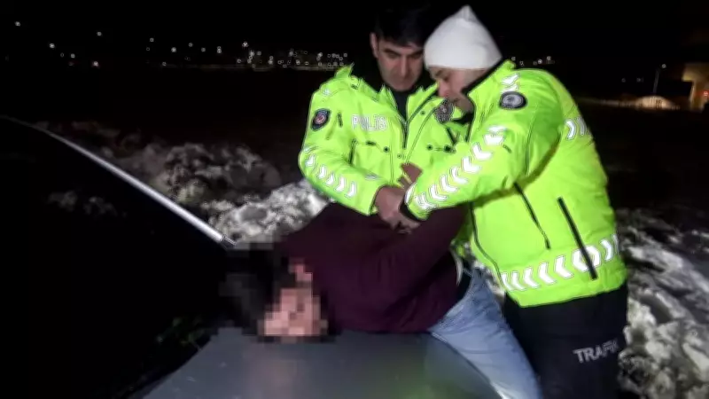 Erzurum'da Trafikten Menedilen Araçla Kaçan Sürücü Yakalandı, Ehliyeti Alındı