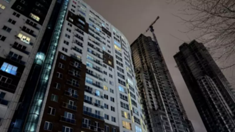 Esenyurt'ta Rezidans Faciası: İki Kişi Silahla Vurularak Ölü Bulundu