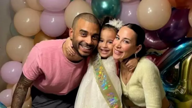 Eski Eşlerden Şaşırtan Paylaşım: Efecan Dianzenza ve Duygu Çavdar Yeniden Bir Arada