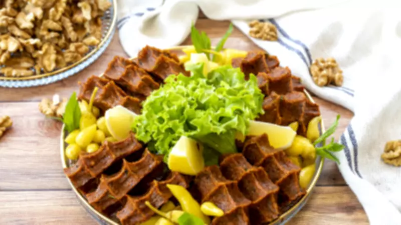 Evde Doğal Çiğ Köfte Nasıl Yapılır? Kolay ve Lezzetli Tarif