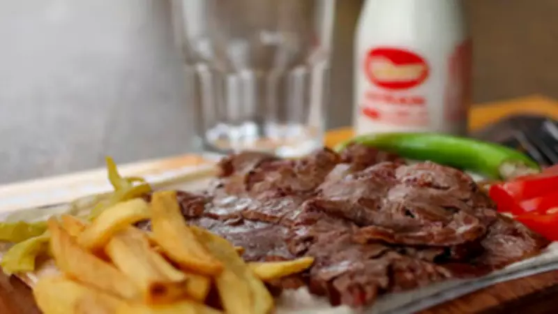 Evde Et Döner Nasıl Yapılır? Doğal ve Lezzetli Tarifin Püf Noktaları