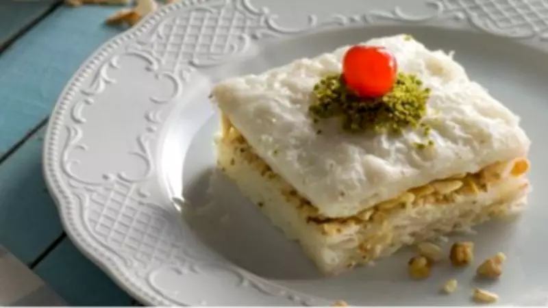 Evde Güllaç Nasıl Yapılır? Doğal ve Kolay Tarifin Püf Noktaları