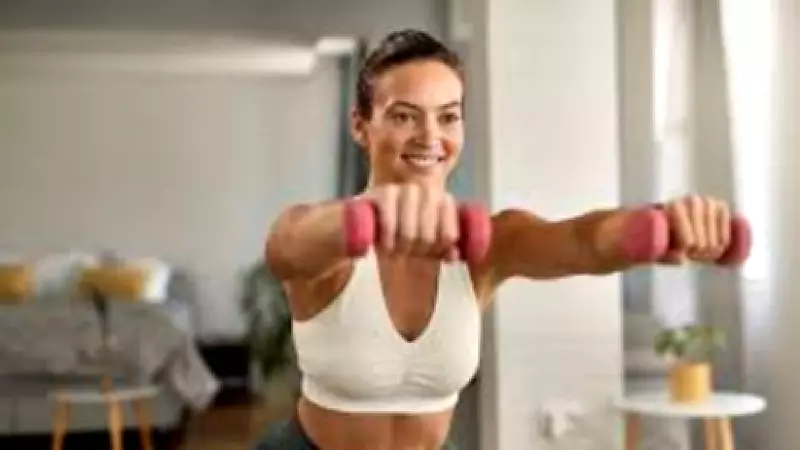 Evde Kardiyo Rehberi: Güvenli ve Etkili Egzersiz İçin Dikkat Edilmesi Gerekenler