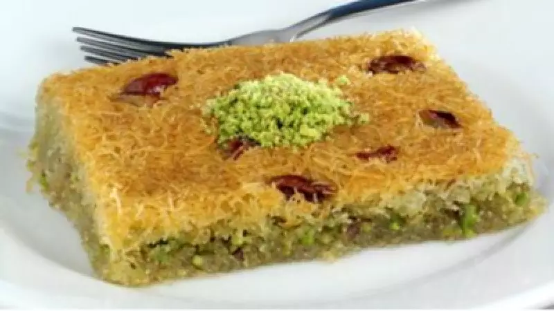 Evde Mükemmel Kadayıf Yapmanın Püf Noktaları: Çıtır ve Hafif Tarif