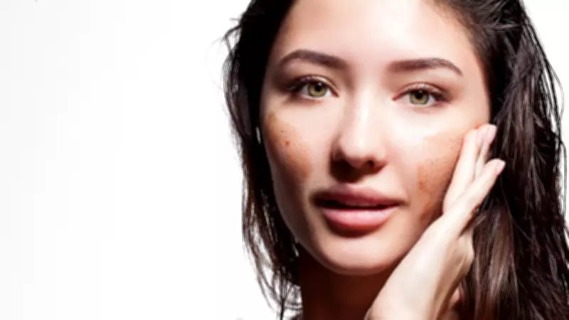 Evde Peeling Rehberi: Doğru Uygulama ve Püf Noktaları