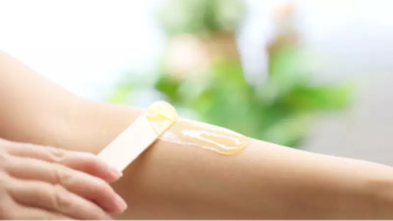 Evde Sir Ağda Yapımı: Pürüzsüz Cilt İçin Adım Adım Rehber ve Püf Noktaları