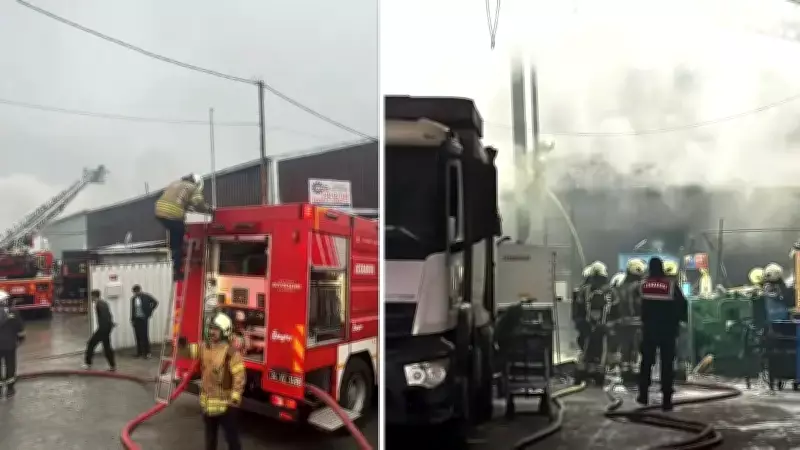 Eyüpsultan'da Üç Ayrı İş Yerinde Çıkan Yangına Ekipler Müdahale Ediyor