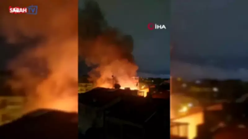 Fatih'te Metruk Binada Çıkan Yangın Bitişik Ahşap Binaya Sıçradı, Mahalleli Sokağa Döküldü