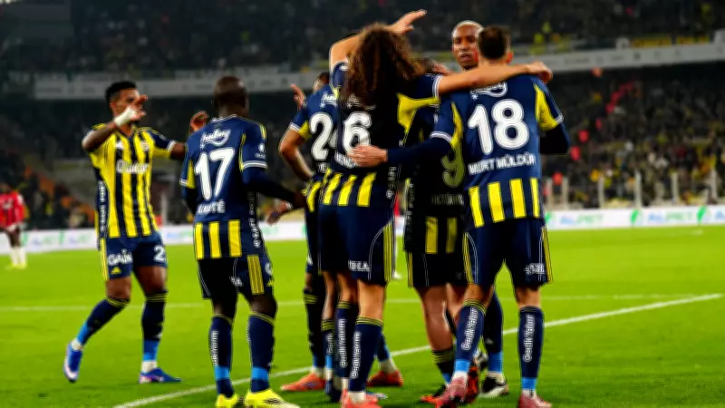 Fenerbahçe, Gençlerbirliği'ni 3-1 Mağlup Etti: İkinci Yarı Sinyalleri ve Trabzonspor Hazırlığı