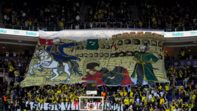 Fenerbahçe Taraftarından Partizan'a Tarihi Cevap: 'Hepiniz Türksünüz' Pankartı
