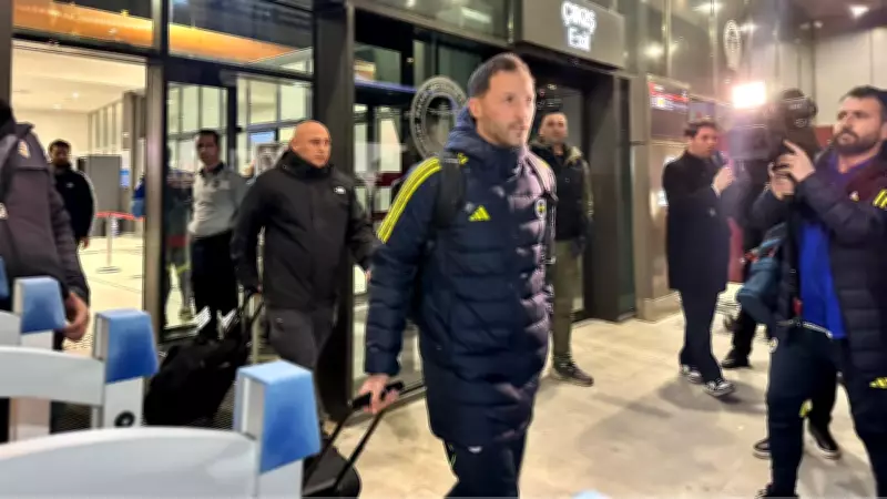 Fenerbahçe, Trabzonspor Maçı İçin Trabzon'a Ulaştı