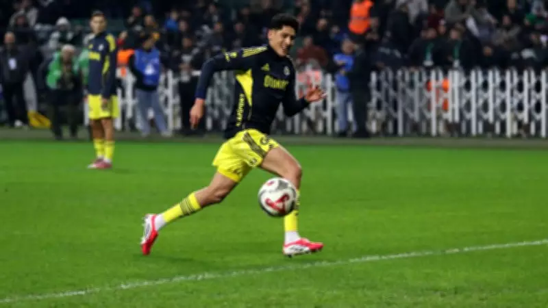 Fenerbahçe'de Edson Alvarez Cezalı! Gençlerbirliği Maçında Yok