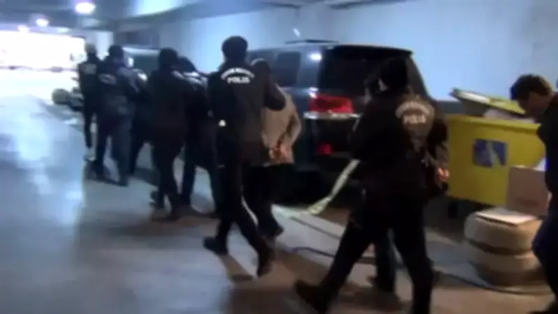 FETÖ Operasyonunda 94 Vergi Müfettişi Gözaltına Alındı, 52'si Tutuklandı